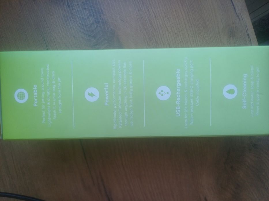 Нов BlendJet – преносим блендер