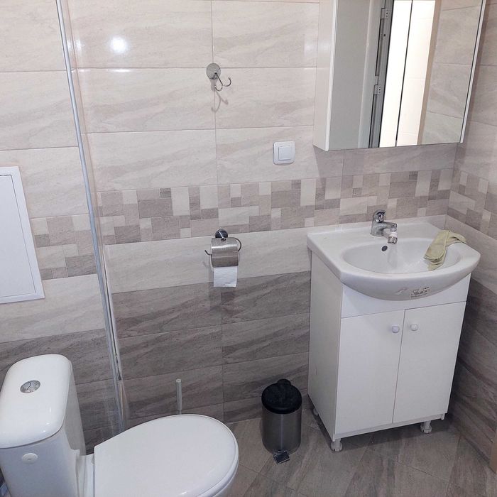 Дава се под наем Двустаен апартамент в Пловдив, Кючук Париж - 70 кв.м за 612 € - Снимка #8