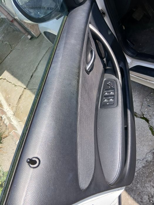 Vand bmw seria 1 adus recent germania