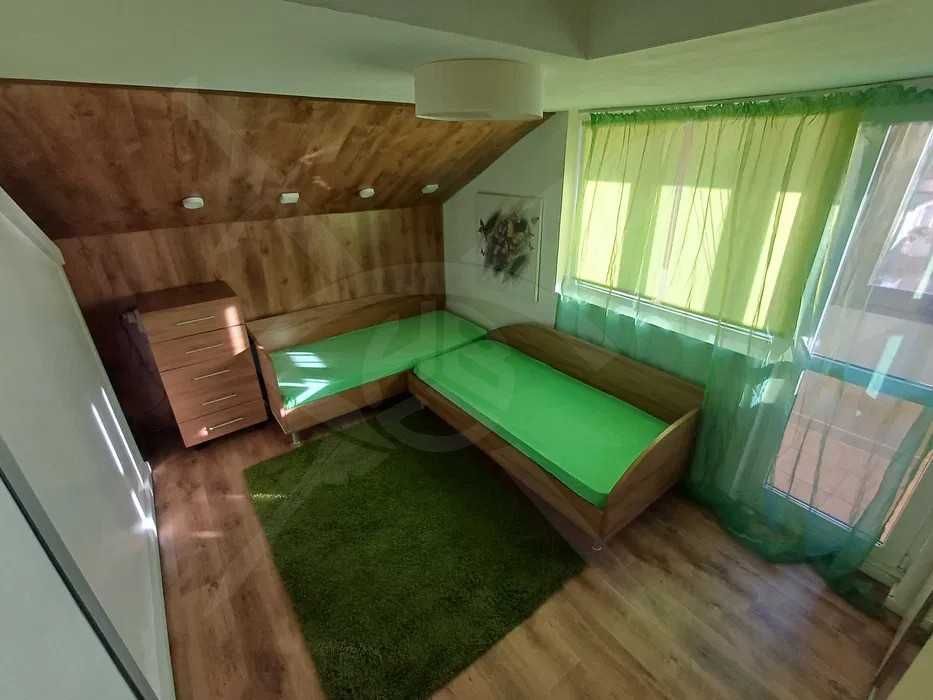 Дава се под наем Тристаен апартамент в Варна, Бриз - 150 кв.м за 850 € - Снимка #6