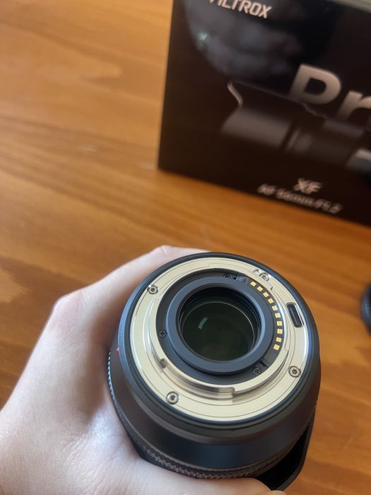 Обектив Viltrox Pro AF 56mm f/1.2 за Fujifilm, X-mount