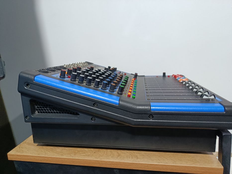 Микшер усилитель Dynacord