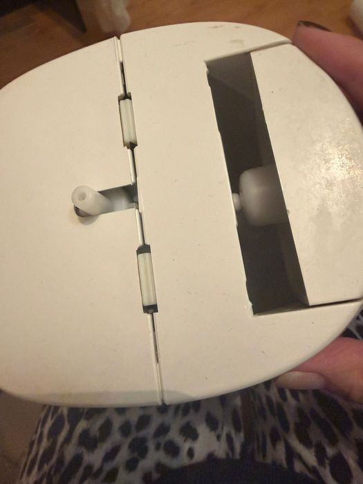 Диспенсер в Kimberley Clarke