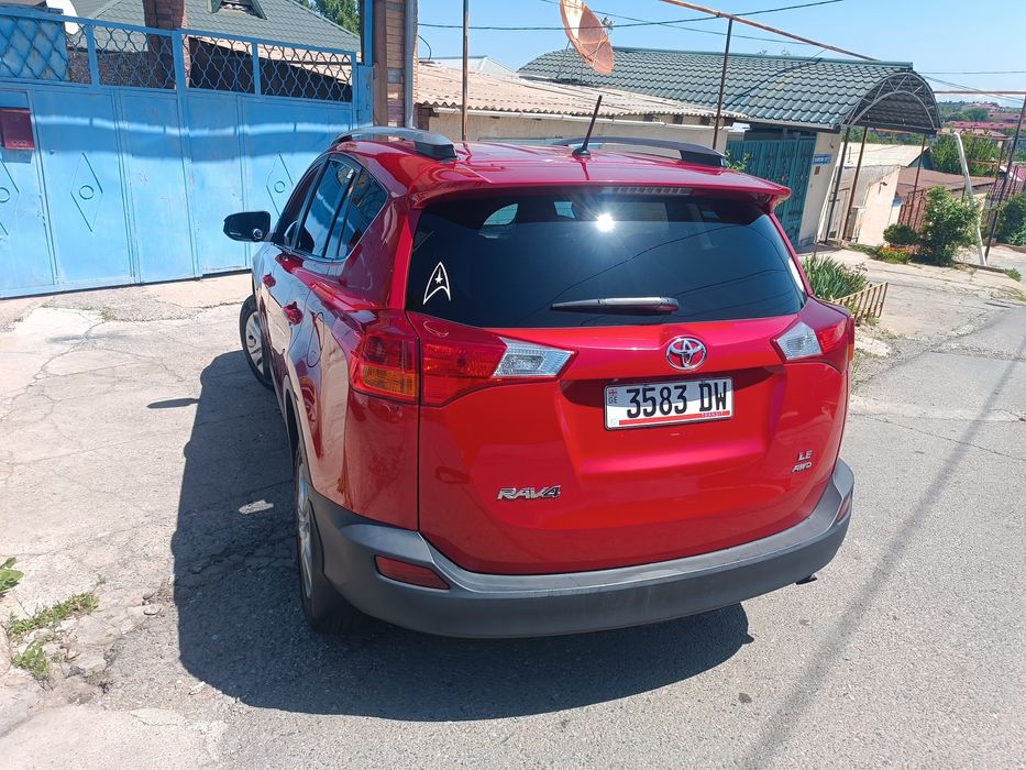 Продам Тоету РАФ 4