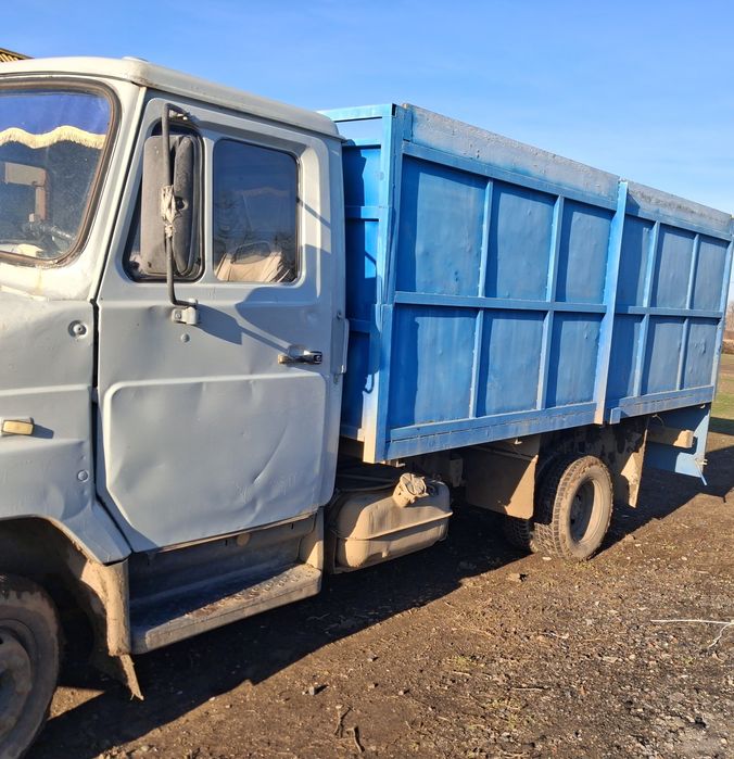 Продам зил бычок