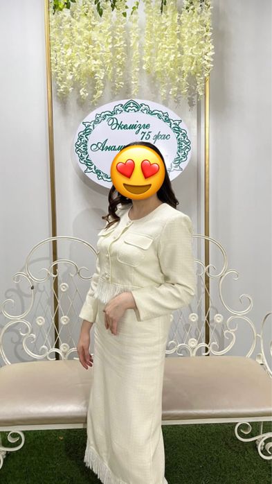 Вечерние платья