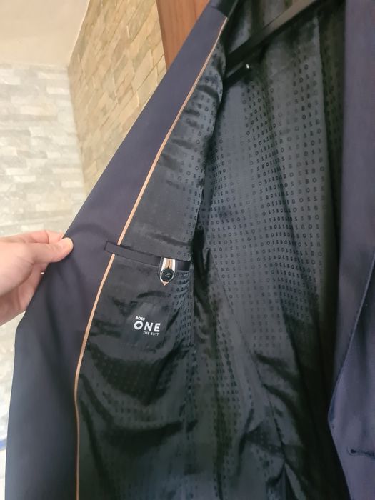 Вълнено сако Hugo Boss в тъмносиньо 50469171 Нов Модел 2024