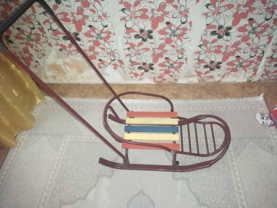 Сани зимние детские