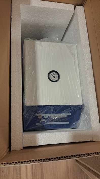 Зъботехническа вакуум бъркалка