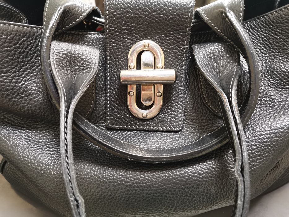 Дамска чанта от естествена кожа