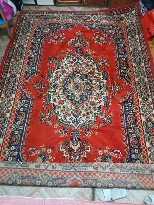 Продам ковёр шерстяной 2*3