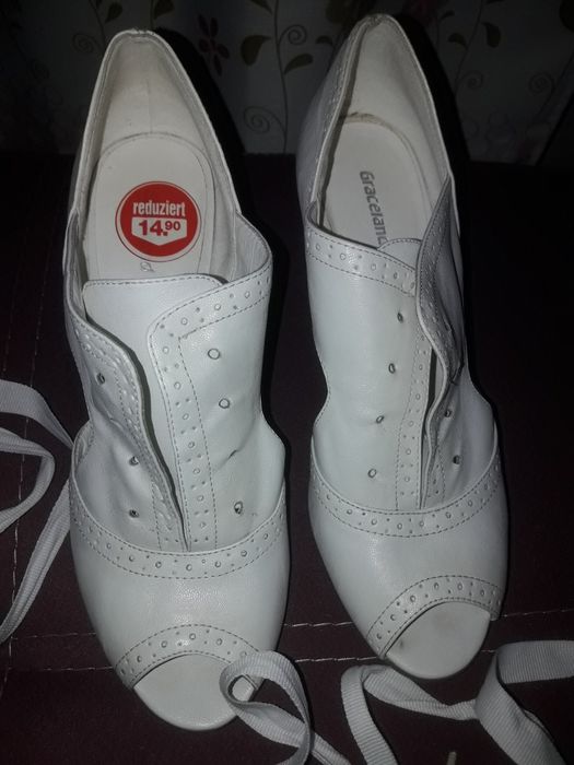 Туфли 38 размер - кожа 100 % - GraceLand