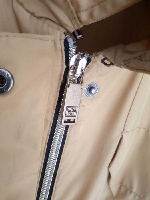 Pardesiu design italian - Luxury Gil Santucci – bej camel – măsura 50