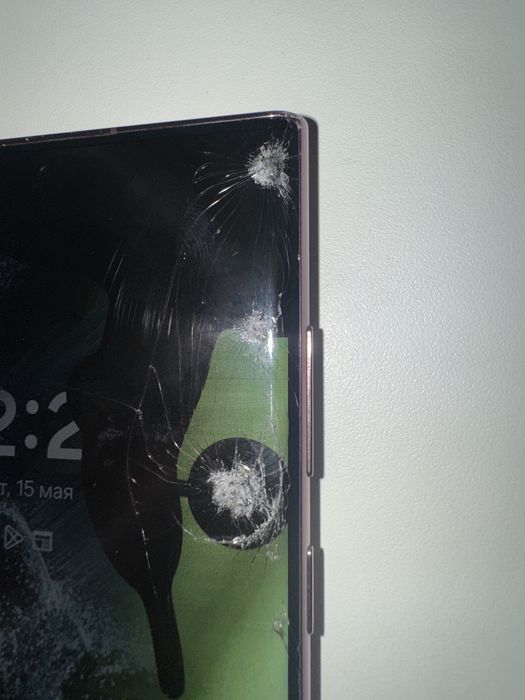 Продам Samsung s22 ultra