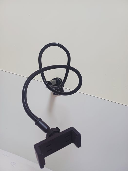 Гъвкава стойка за телефон 100см.