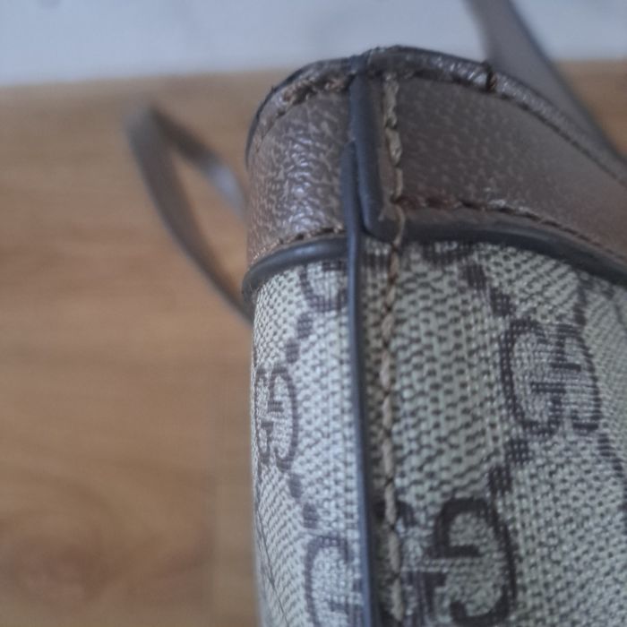 Geanta Gucci Ophidia GG Supreme Canvas Medium Tote Bag.