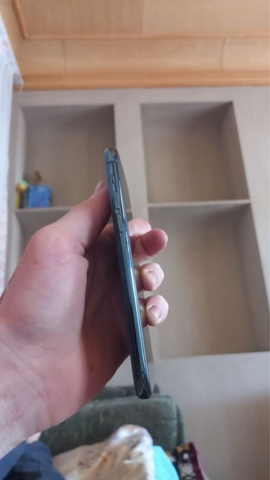 Iphone 11 pro sotiladi