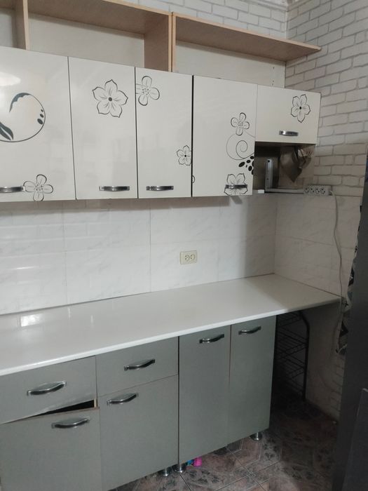 Кухонный гарнитур