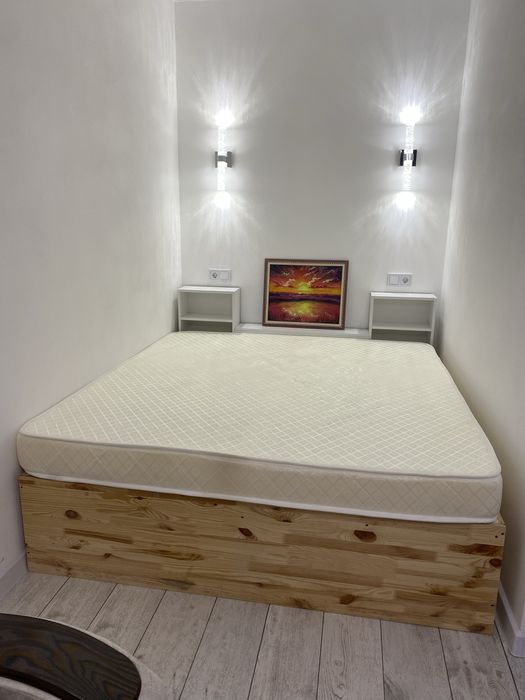 Кровать с матрасом самовывоз