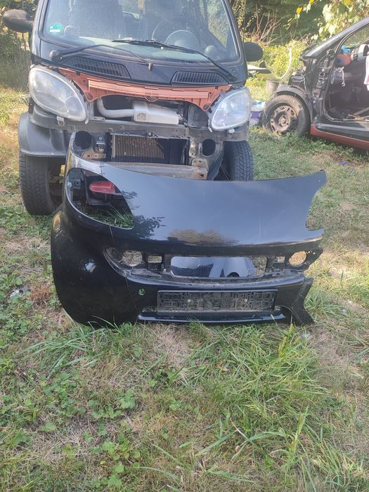 Vând piese Smart fortwo
