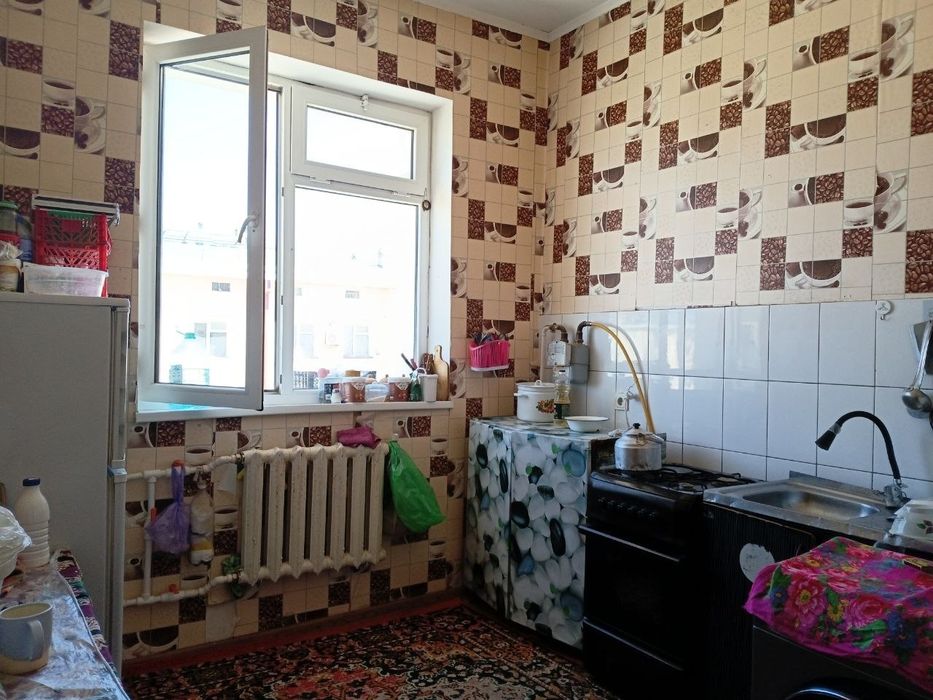 3 хонали уй сотилади.