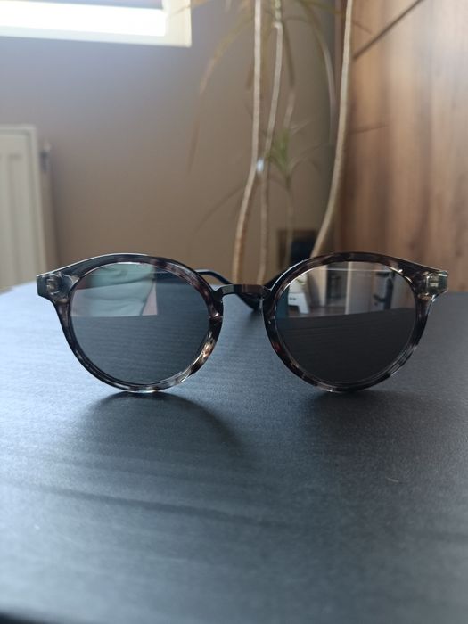 Дамски слънчеви очила Guess