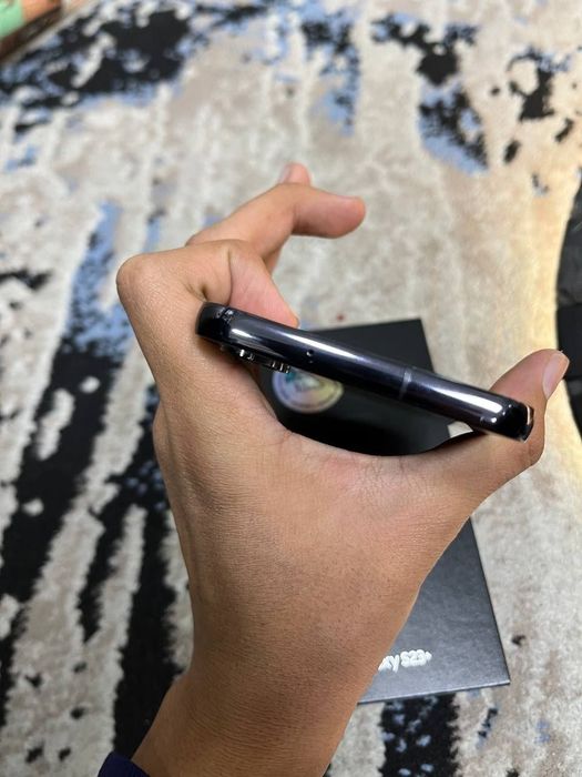 Samsung Galaxy  s23 plus vetnam