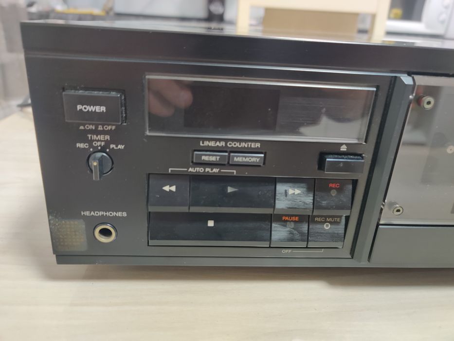Кассетная дека SONY 333 ESX