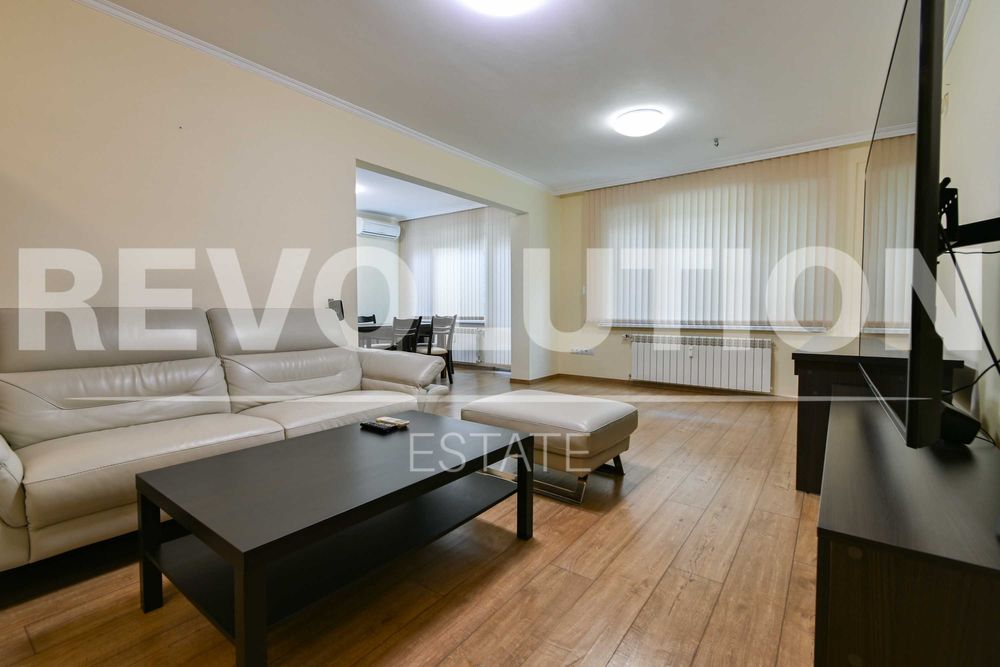 Дава се под наем Тристаен апартамент в София, Лозенец - 90 кв.м за 850 € - Снимка #2