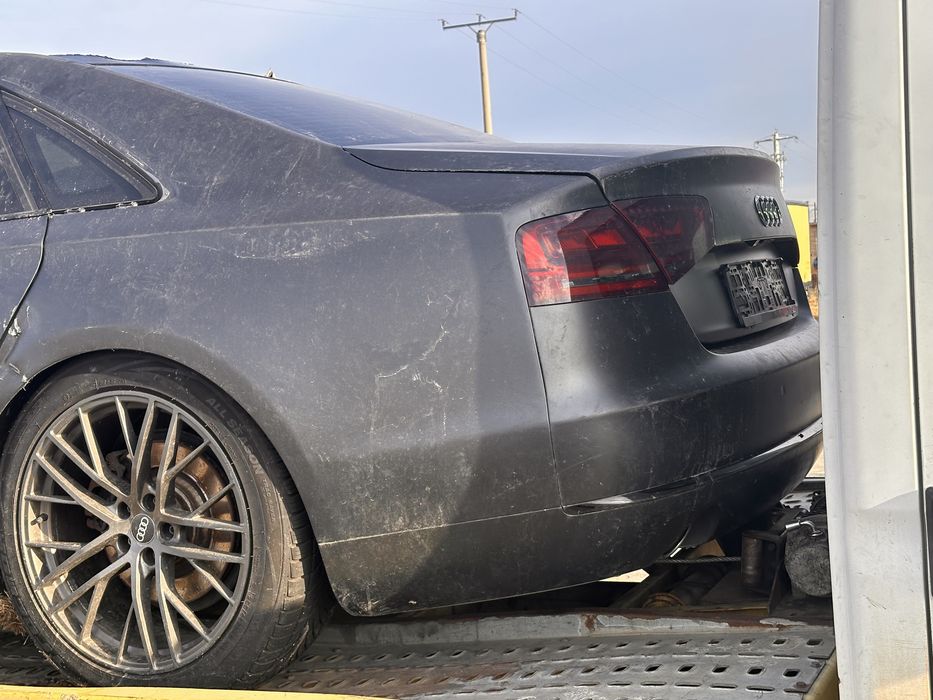 Dezmembrez audi a 8 2010 3.0 quattro