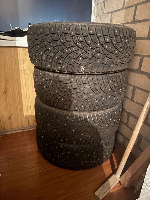 Зимние шины  б/у