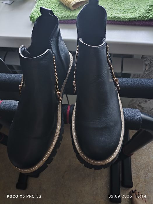 Продам ботинки (новые)