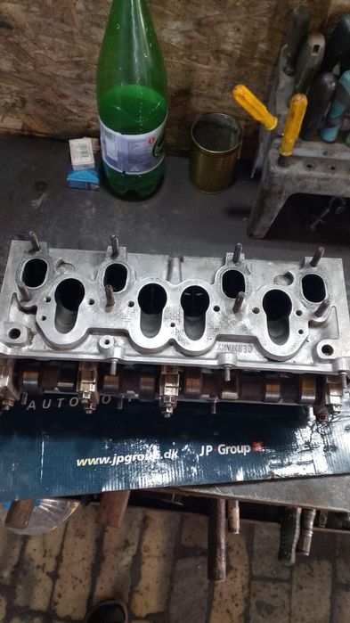 Продам ГБЦ 2.0  W. Т4