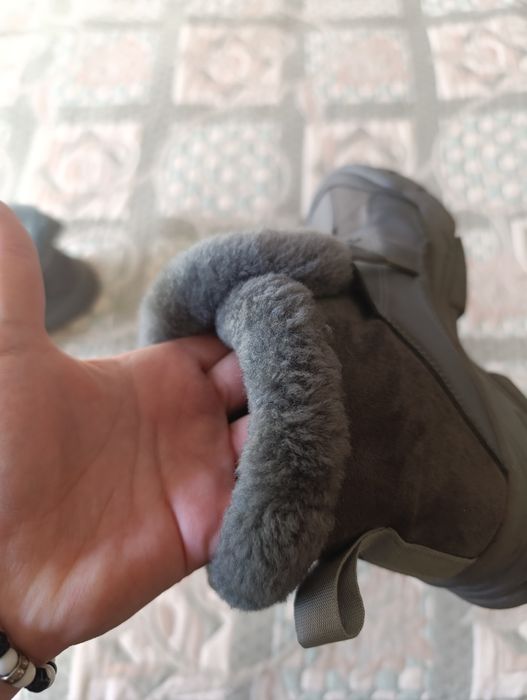 Зимние ботинки женские