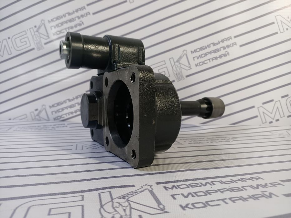 КОМ,вал отбора мощности