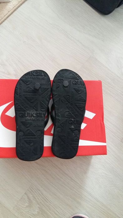 Джапанки-Quiksilver