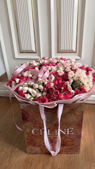 Роскошный букет от Celine
