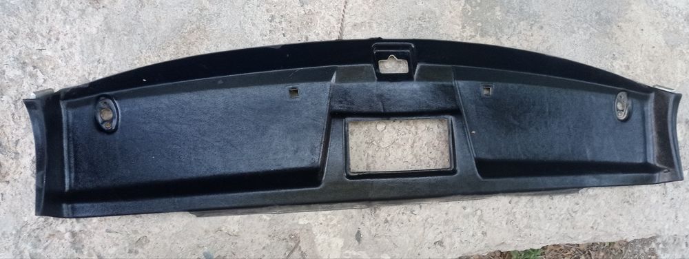 Мерседес w124. Запчасти по салону.