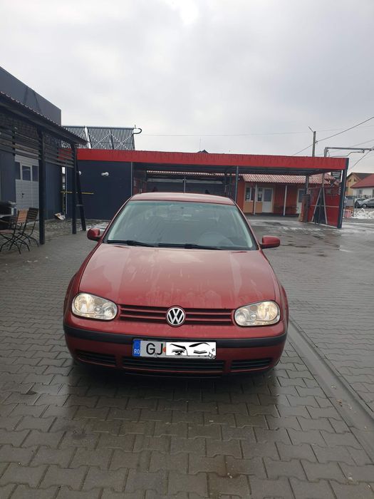 Vand sau schimb golf 4