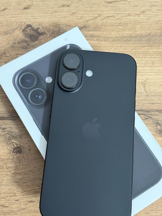 Продам Iphone 16, Black