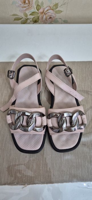 Sandale piele naturala marimea 36