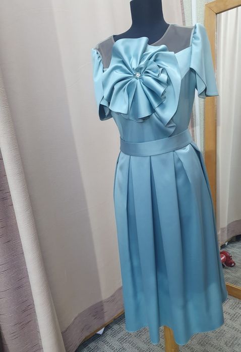 Rochie din tafta elastica