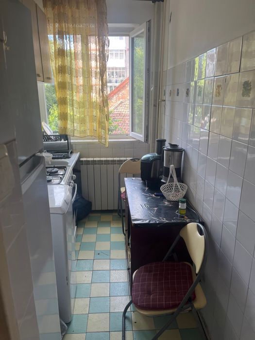 Propietar  Inchiriez Apartamen 2 camere Zona sagului