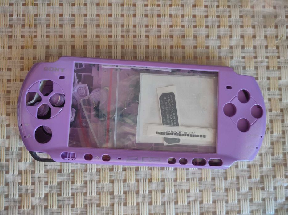 Продам КОРПУС на Sony PSP модель 3000 серии
