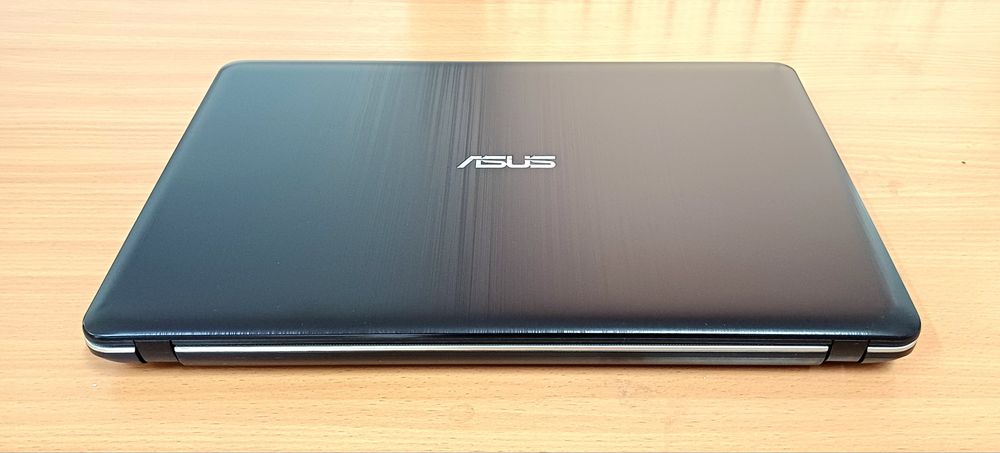 Ноутбук для работы и учебы