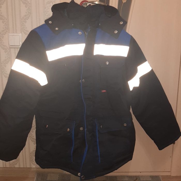 Спец одежда: куртка с комбинезоном