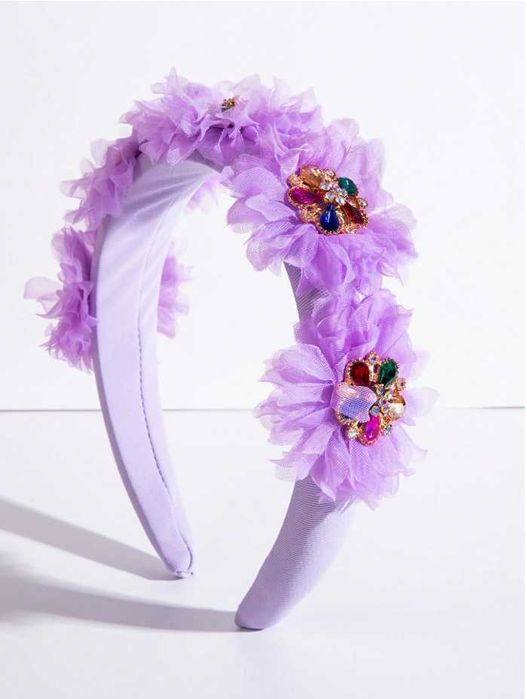 Диадеми с тюл и кристали, вдъхновени от Petite Fleur - няколко модела