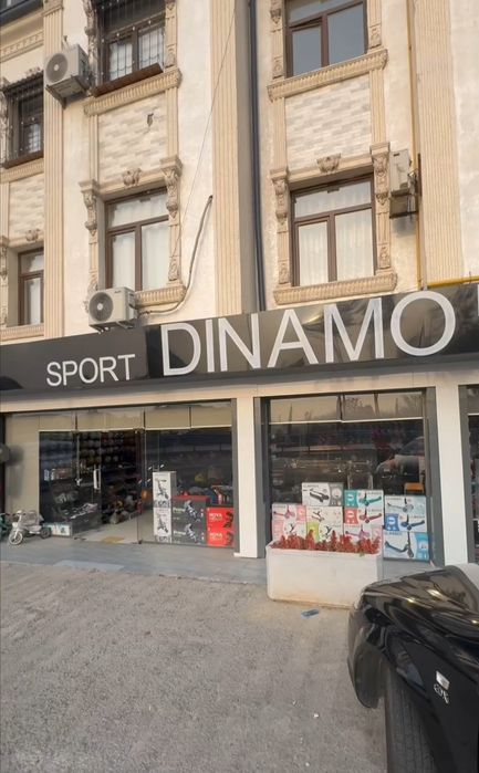 Mirzo ulug'beda 77 kv magazin sotiladi