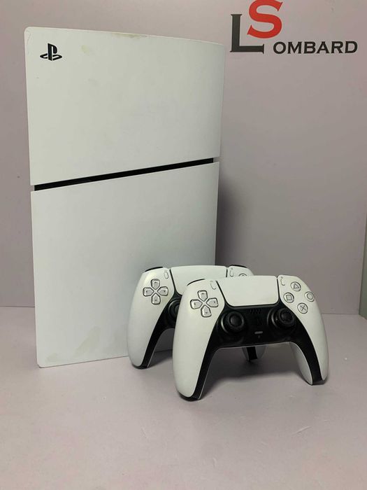 Игровая приставка PS5 с дисководом /