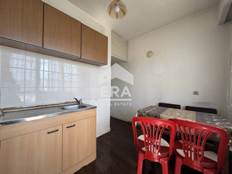 Дава се под наем Двустаен апартамент в София, Хаджи Димитър - 55 кв.м за 335 € - Снимка #2